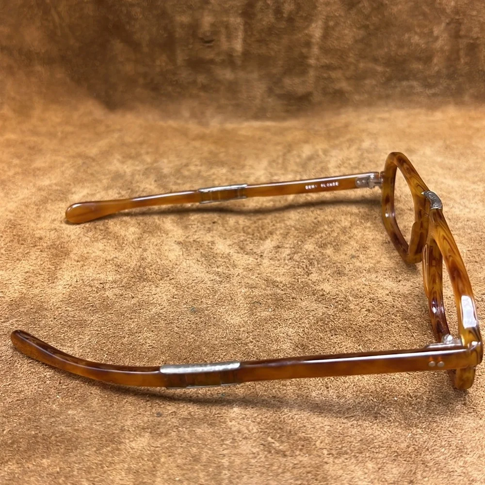 Hondo Huntley Smooth (Curated) Smooth Bold Vintage Foldable Eyeglasses - Picture 5 of 13